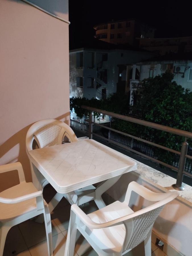 Apartments Mare Budva Buitenkant foto