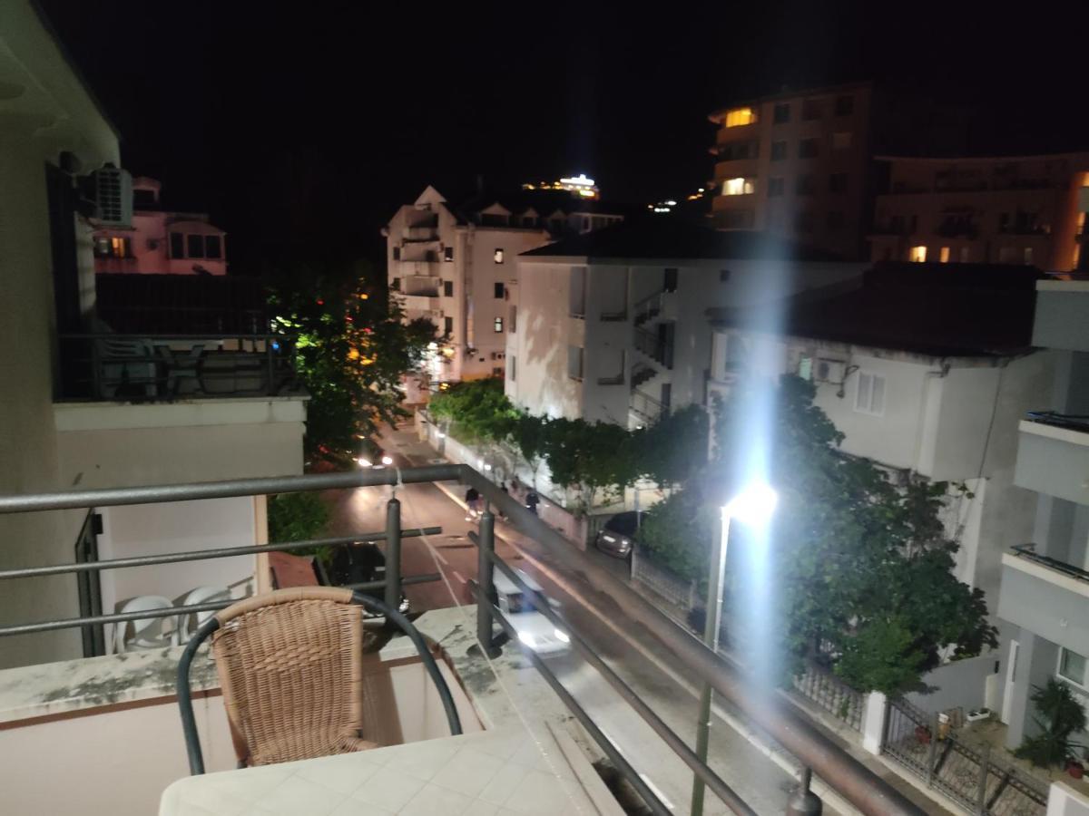 Apartments Mare Budva Buitenkant foto