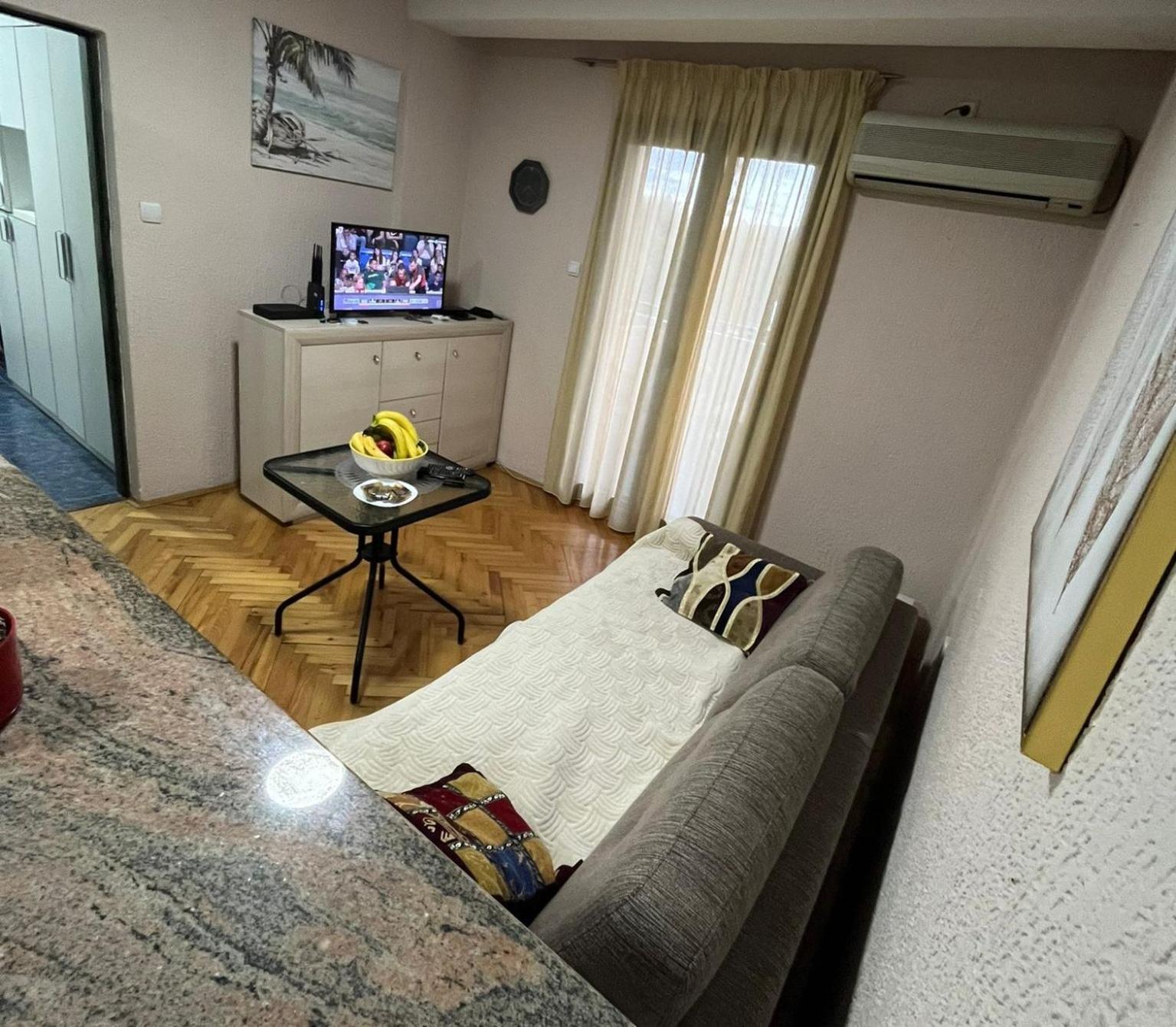 Apartments Mare Budva Buitenkant foto